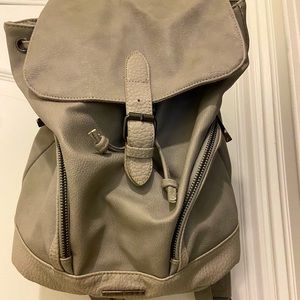 Gray back pack mid sized Rampage bag